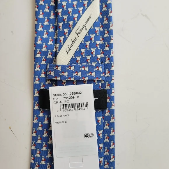 Salvatore Ferragamo men's silk tie NWT dogs - Picture 3 of 4